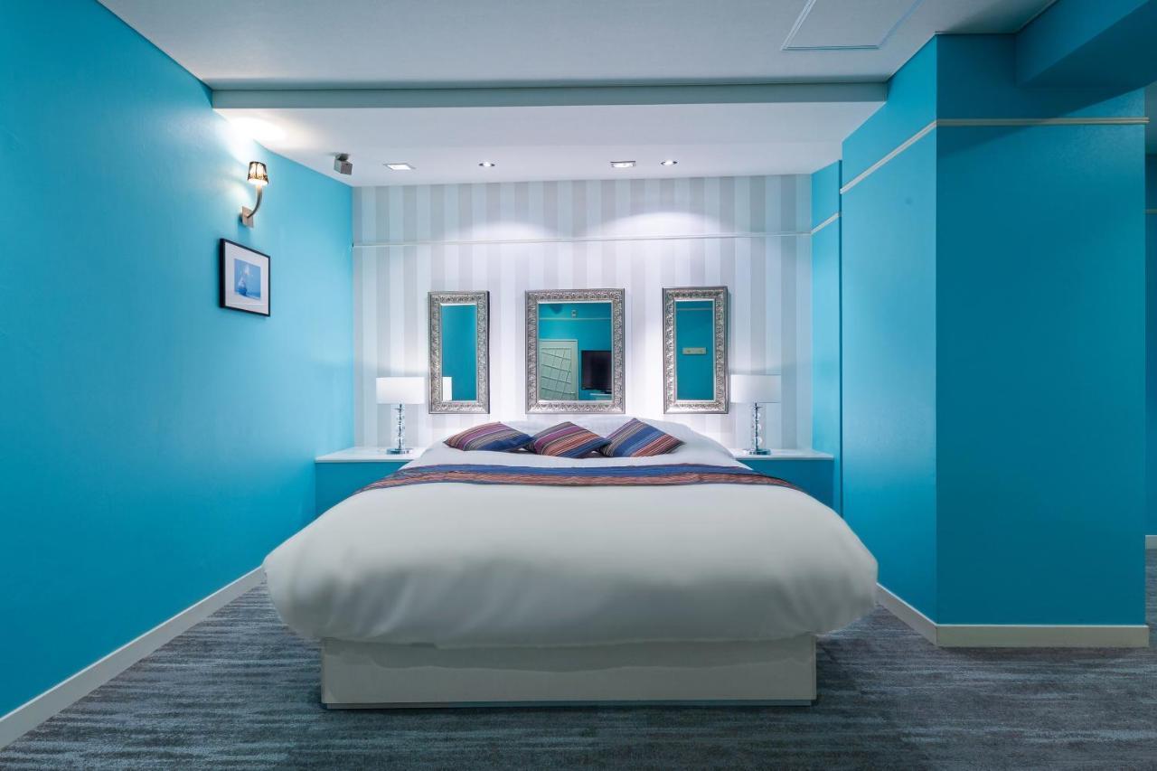 Hotel Love Jewel Китакушу Екстериор снимка